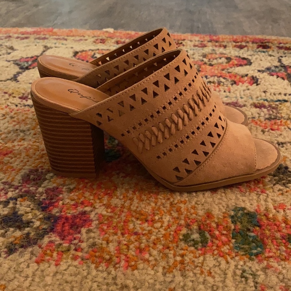 Neverworn mule - Picture 3 of 3
